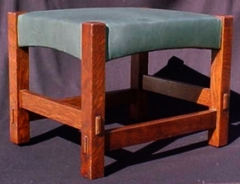 Same form in lighter stain color & green leather, low resolution image.